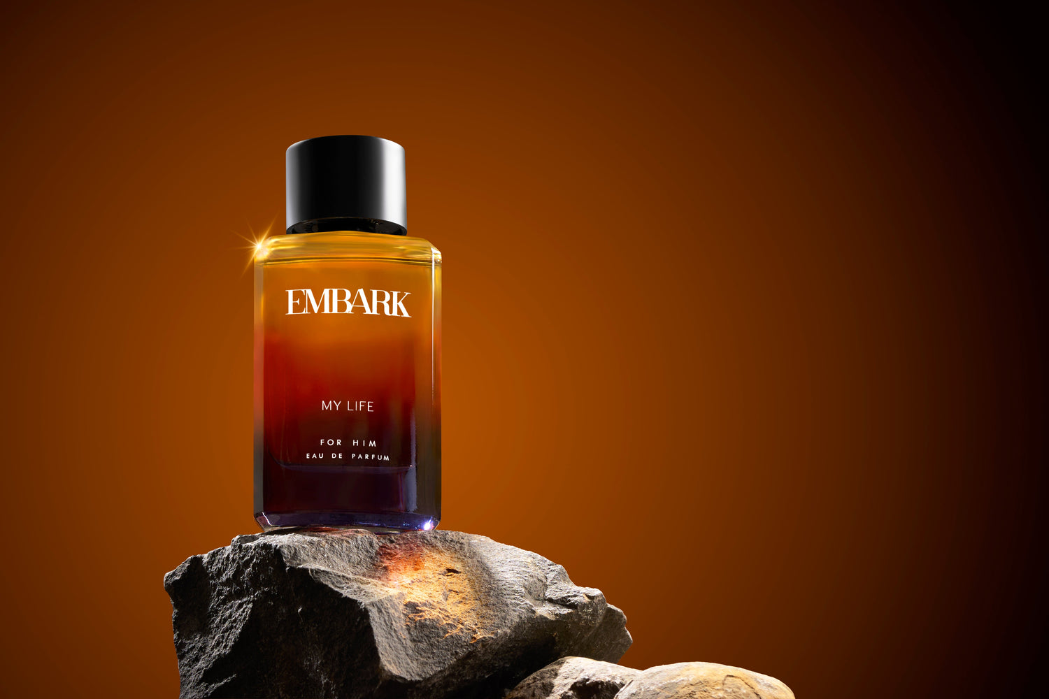 What Is Amber in Perfume — And Why Does It Feel So Warm & Comforting?
